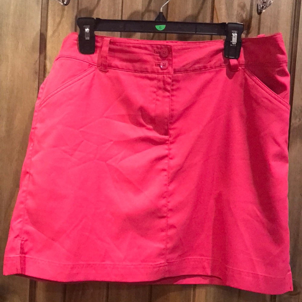 Callaway Golf ladies skort, size 14. Bright pink.